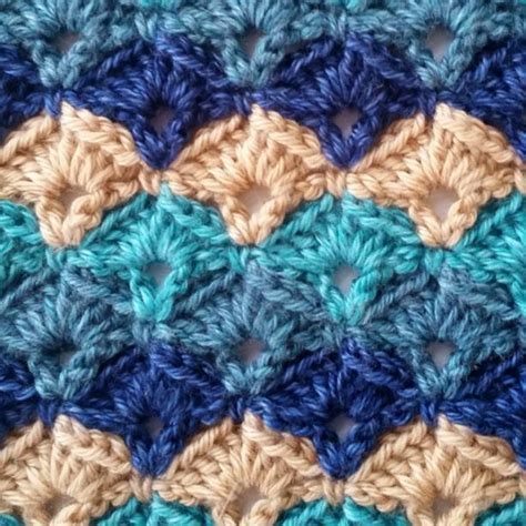 Simply Seashell Crochet Blanket Pattern | AllFreeCrochetAfghanPatterns.com