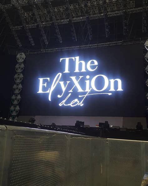 Pin By N On ⌒ Exo Exo Neon Signs Concert