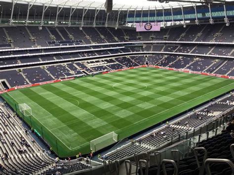 The spurs players take a trip to the top of tottenham hotspur stadium, to take on the dare skywalk!subscribe to ensure you don't miss a video from the spurs. Tottenham Hotspur Stadium, vak 530, rij 17, stoel 985 ...
