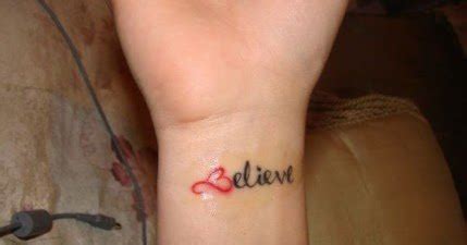 Kata kata mutiara bahasa arab tentang kehidupan 30 contoh kaligrafi syahadat simple mudah keren sumber : Gambar Tato Tulisan Simple Di Lengan - Galeri Gambar