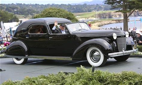 1937 Chrysler Imperial C 15 Lebaron Town Car