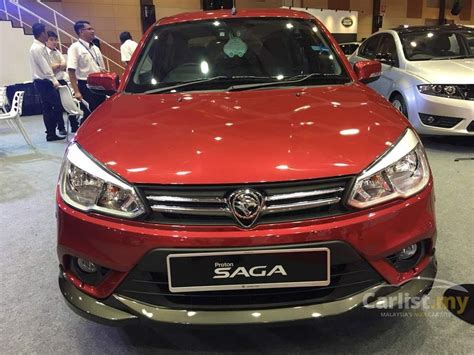 Most models also receive new led map lights (no prizes for guessing where the panel comes from), along with damped grab handles and plusher tricot headlining that lifts the the facelifted 2019 proton saga is now on sale, priced at rm32,800 for the 1.3 standard mt, rm35,800 for the 1.3 standard at. Proton Saga 2019 Standard 1.3 in Kuala Lumpur Automatic ...