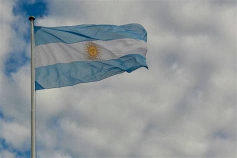 SÍmbolos Patrios Argentinos CuÁles Son Y Su Importancia