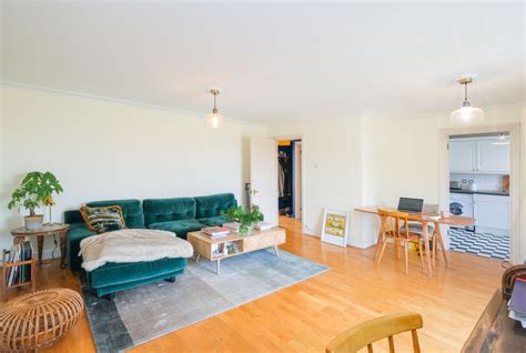 2 Bedroom Flat For Rent Hackney London E3 Apartments To Rent Let