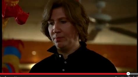 I saw this guy last night. Auftritt in TV-Serie: So sieht Marilyn Manson ohne Make-Up aus