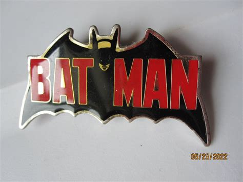 Dc Comics Fridge Magnet Batman Logo 2 Wide Metal W Red Lettering Batman Logo Fridge