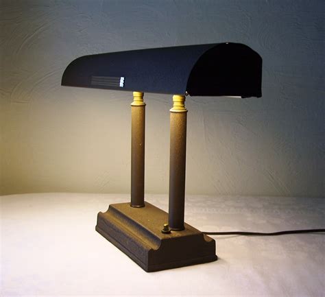 We found only one other reference of in a museum collection. Art deco desk lamp | Lighting and Ceiling Fans