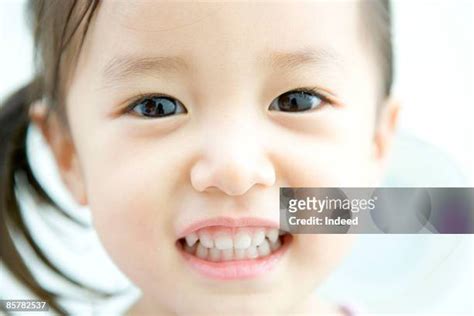 japanese girl smiling photos and premium high res pictures getty images