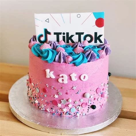13 Cute Tik Tok Cake Ideas Some Are Absolutely Beautiful Barbie Doll