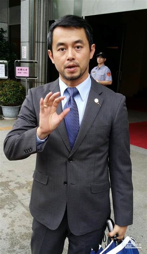 The magic of the internet. 蔡京京弒母案生死辯 最高院指定鄭捷律師辯護 - 社會 - 中時