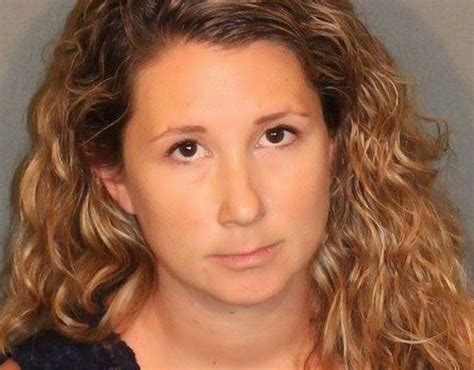 Police Middle School Teacher Had Lesbian Sex With 14 Year