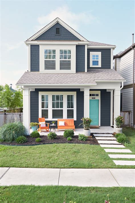 28 Exterior Color Combinations For Inviting Curb Appeal House