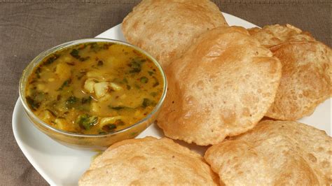 Aloo Puri Potatoes With Fried Puffed Bread Manjula S Kitchen