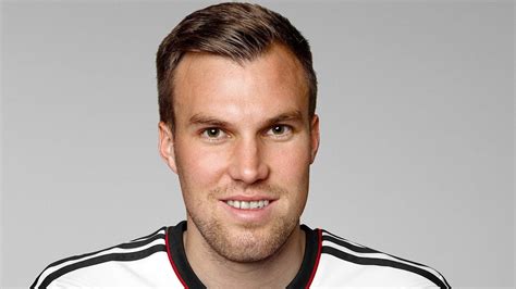 Kevin großkreutz fifa 21 career mode. Brasilien 2014: Kevin Großkreutz im Portrait - YouTube