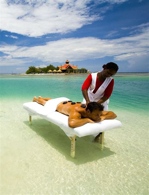 Massage At The Beach Best Travel Sites Vacation Spa Life