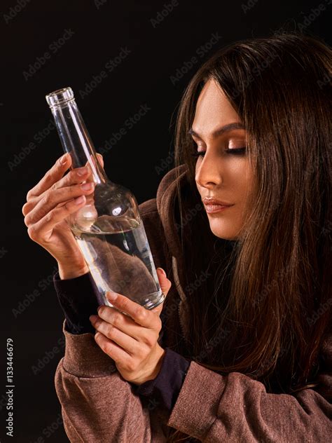 Woman Alcoholism Is Social Problem Female Drinking Is Cause Of Poor Health She Drinking