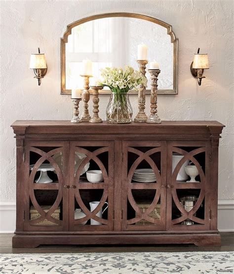 However, if you've never staged a dining room before, it can seem like a fairly intimidating task. Pin on dining room