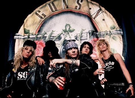 The song is about a man missing his ex, and tells her that the problems they had will work themselves out fine with patience and things will be alright again. Patience - Guns N´Roses | Melhores Clipes de Música