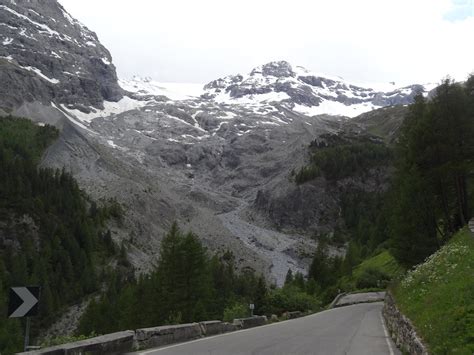 Dolomites Cols And Lacs Suisse 179 Elec74 Flickr
