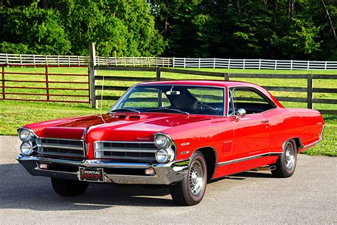 With 500 Hp This 1965 Pontiac Catalina 22 Can Easily Boil Its Hides