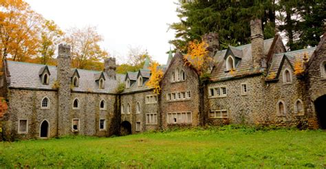 Catskill Keep An Abandoned Cursed Castle In Upstate Ny Weburbanist
