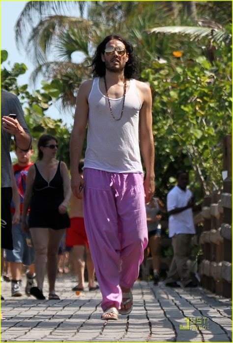 Russell Brand Tighty Whities In Miami Photo 2541976 Russell Brand Shirtless Photos Just