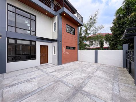 Impressive Modern Industrial House And Lot For Sale In Lores Country