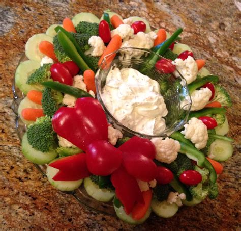 Christmas Vegetable Wreath Christmas Recipes Appetizers Appetizer