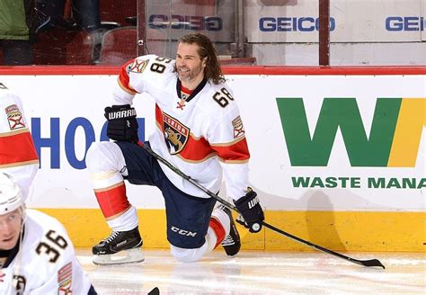 Jagr Is 57 Games Away From Passing Gordie Howe For Most In Nhl History