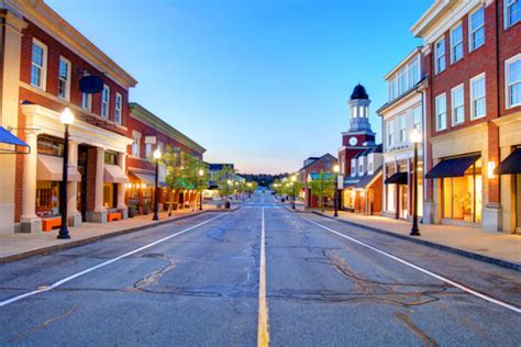 Explore The 10 Most Beautiful Small Towns In America