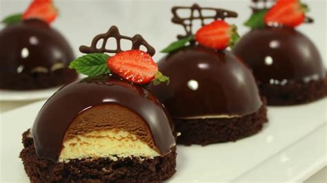 Once you've painted all the molds with chocolate, just let them sit at room temperature to cool and harden. Silicone cake mold - Mirror Glaze Mousse Tart - Silicone 6 ...