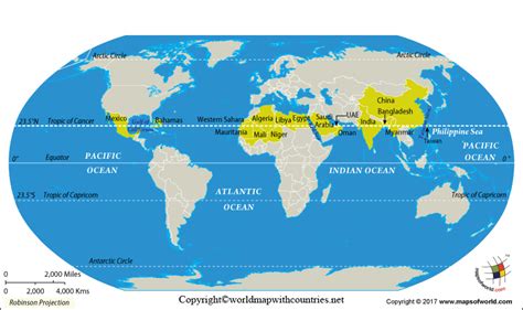 4 Free Compact Printable World Maps With Tropics And Equator