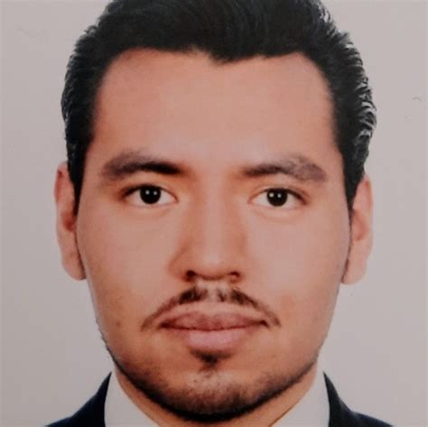 Dr. Jesús Christian Vázquez Sánchez opiniones - Oftalmólogo San Pedro