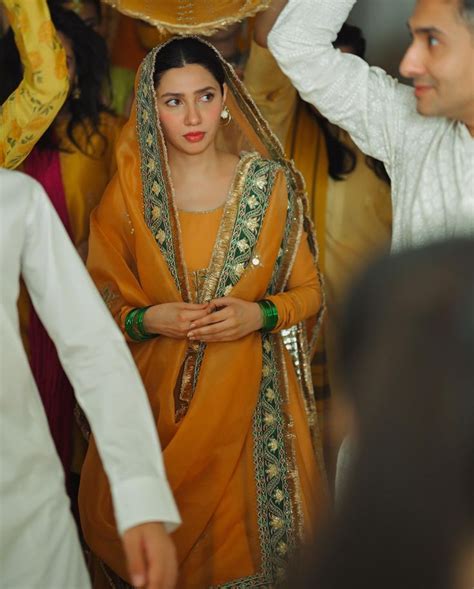 Mahira Khan Shares A Peek Of Her Pre Wedding Bridal Looks Shaadiwish