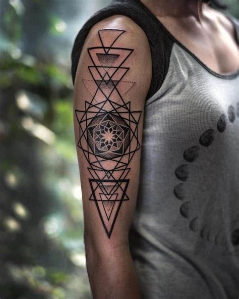 Tattoo Artist Turns Natures Geometric Patterns Into Intricate Mandalas