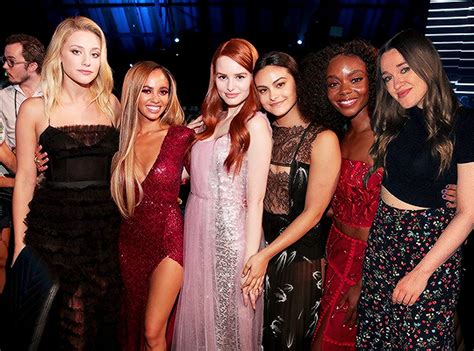 1014 x 570 jpeg 71 кб. Riverdale cast ladies attend the MTV Movie Awards in Santa ...