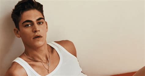 Get To Know The ‘after Movie Series Star Hero Fiennes Tiffin