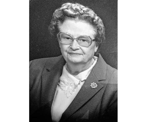 Genevieve Owens Obituary 1917 2020 Lumberton Nc The Robesonian
