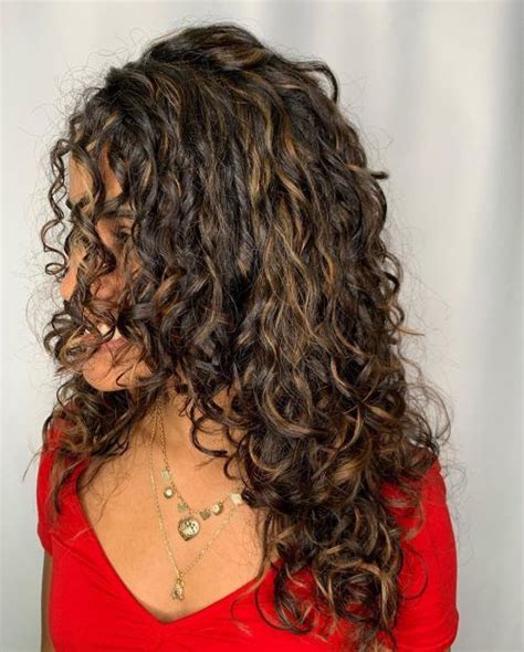39 Sweetest Caramel Highlights On Brown Hair Dark Curly Hair