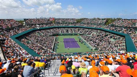 A Fans Guide To Tennis — And Everything Else — At The Miami Open