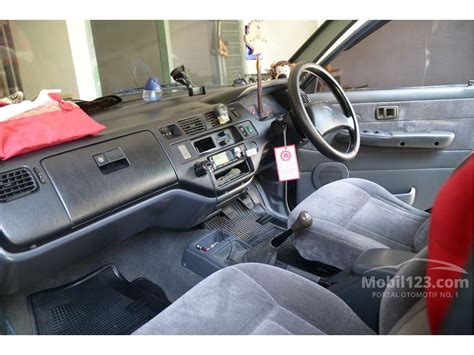 Model seperti toyota kijang sgx 1997 atau soluna 2000. Jual Mobil Toyota Kijang 1997 SGX 1.8 di Jawa Timur Manual ...