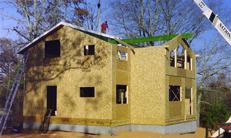Structural Insulated Panels — An Easier Way To Build An Airtight Home