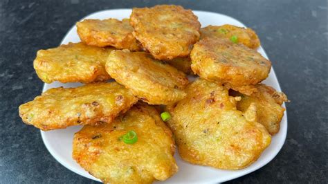 How To Make Jamaican Saltfish Fritters Youtube