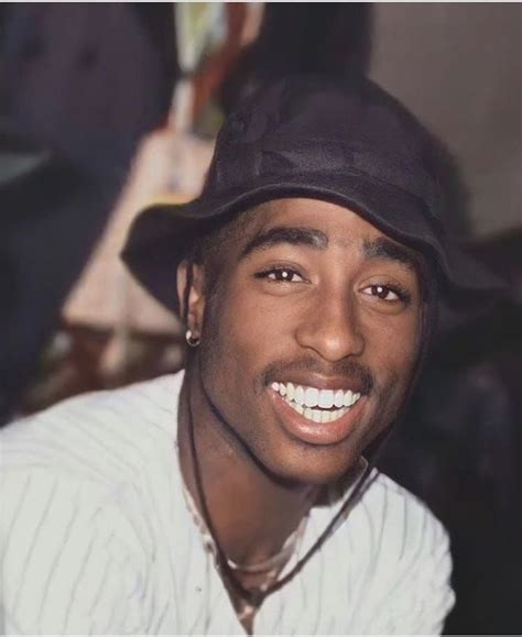 1971 ∞ On Instagram Smile 😍 In 2020 Tupac Smile Tupac