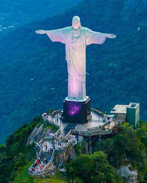 Rio De Janeiro Statue Landmarks Statue Of Liberty
