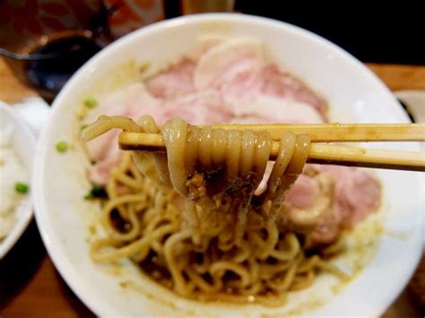 The site owner hides the web page description. 大阪 八尾「麺や 一想」スパイシーカレー和え麺 - Lv99.jp