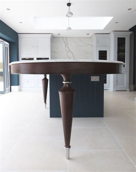 It's great to see it all coming together ! front of large overhang and table legs to support for ...