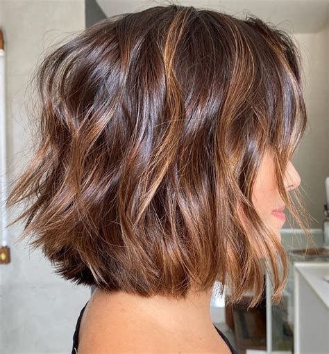 40 A La Mode Short Hair Highlights For Your New Look In 2022