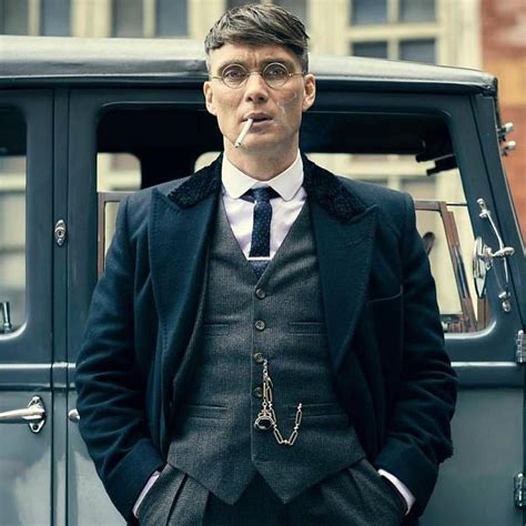 We Love The Styling In Peaky Blinders Its Just Absolutely Sublime Sartorial Style