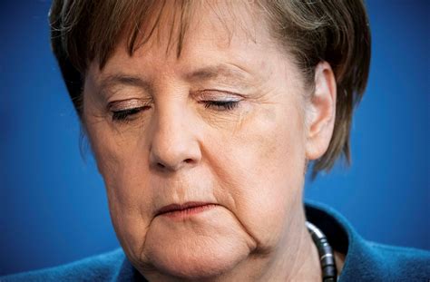 Dw Merkel Odgovorna Za Sporo Vakcinisanje